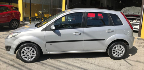 Imagem 3 de 12 de Ford Fiesta Hatch Se Rocam 1.6 (flex) Flex Manual