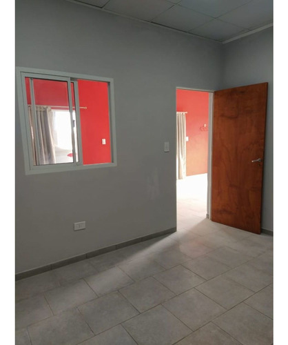 Imagen 17 de 25 de Galpón Y Casa Con Pileta. Excelente Oportunidad!!!!