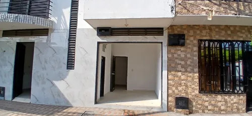 Alquiler De Local O Apartaestudio Con Baño Y Cocineta