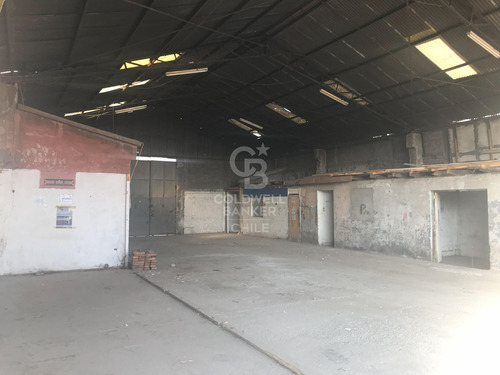 Comercial Con Galpón Amplio Terreno