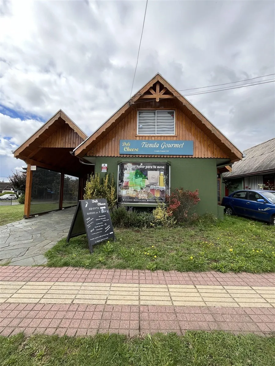 Arriendo Casa Habitacional O Comercial Sector Oriente .