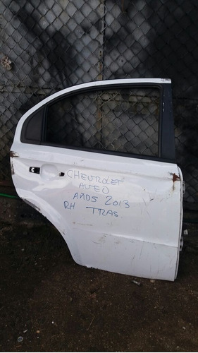 Vendo Puerta Trasera Derecha De Chevrolet Aveo,  Año 2013