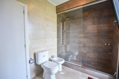 Imagen 12 de 25 de Casa En Venta 4 Dormitorios En El Mirador