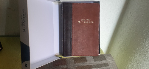 Biblia De Estudio Macarthur