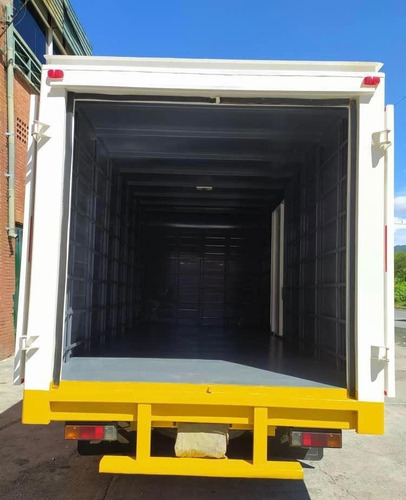 Imagen 6 de 9 de Mitsubishi Canter Fuso Camion Cava
