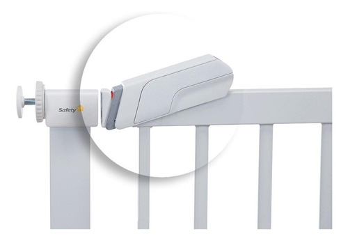 Puerta De Seguridad Para Bebe Safety 1st Flat Step Color Blanco