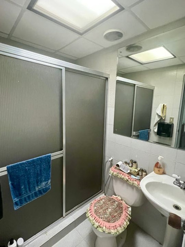 Imagen 21 de 26 de Venta Casa Comercial En Esquina Los Palos Grandes 376m2