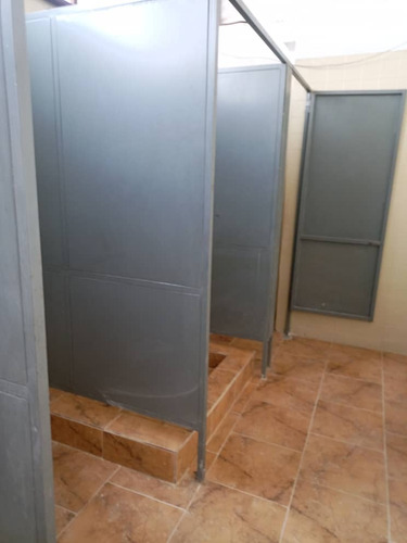 Imagen 14 de 30 de Alquiler De Planta Comercial En Edificio Boleita Sur