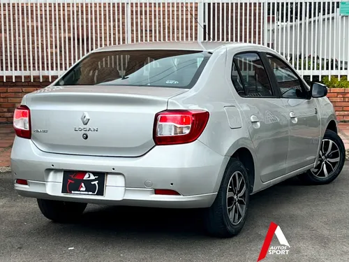 Renault Logan 1.6 Dynamique