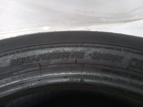 Neumatico Dunlop Enasave Ec300+ 185 65 R15 88h