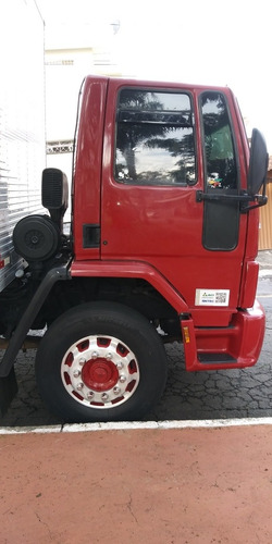 Ford Cargo 2422