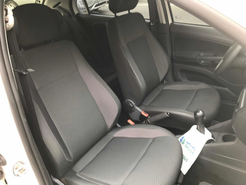 Imagem 8 de 11 de Volkswagen Gol 2019 1.0 12v Total Flex 5p