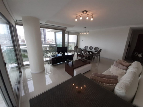 Imagen 9 de 17 de Apartamento En Torre Imperiale De 2 Dormitorios. Alquiler Y Alquiler. Punta Del Este.