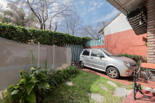 Olivos Golf - Gutierrez 2900 - Casa De 4 Amb. Con Jardín Y Pileta