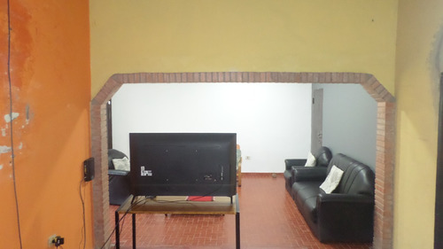 Hermosa Casa Zona Shopping Mra