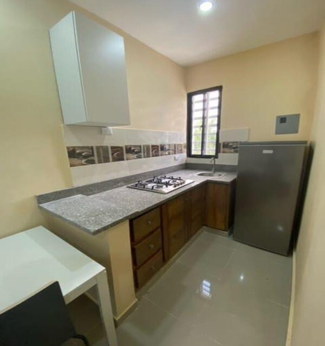 Apartamento Estudio En Alquiler Con Parqueo, Gazcue, Santo Domingo