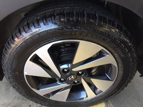 Hyundai Hb20x 1.6 16v Flex Evolution Automático