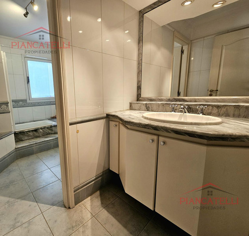 Venta De Casa En Campos De Alvarez Con 4 Habitaciones
