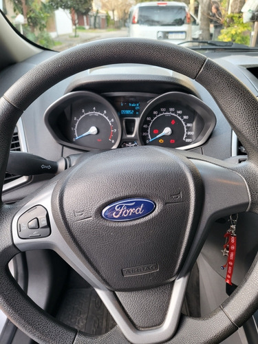 Imagen 13 de 17 de Ford Ecosport 2017 1.6 Se 110cv 4x2