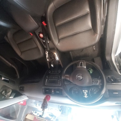 Volkswagen Jetta 2.0 Comfortline (flex) Flex Automático