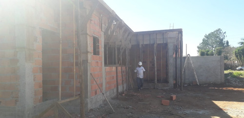 Terreno Com Edicula Pré Construída No Bairro Jurumirim - Tatuí - Sp - 500m