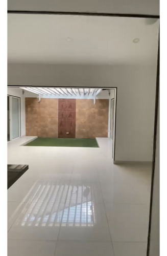 Venta Casa 307mts2 Cuarto De Legua, Cali, 11467.