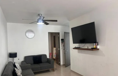 Bonita Y Amplia Casa, Excelente Ubicación En Fracc. Real Quintas Del Valle, Zapopan. -no Créditos- Jagr