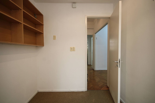 Imagen 19 de 23 de Venta 3 Ambientes. Centro. Se Escuhcan Ofertas.