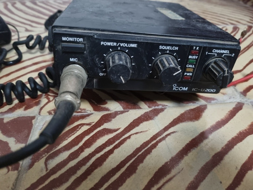 Radio Uhf Icom  Ic- U200 E Icom Ic-u10