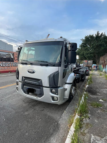 Ford Cargo 2429 Com Equipamento Roll On