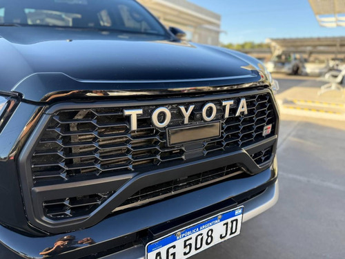 Toyota Hilux 2.8 Dc 4x4 Tdi Gr-s Iv At6 2024