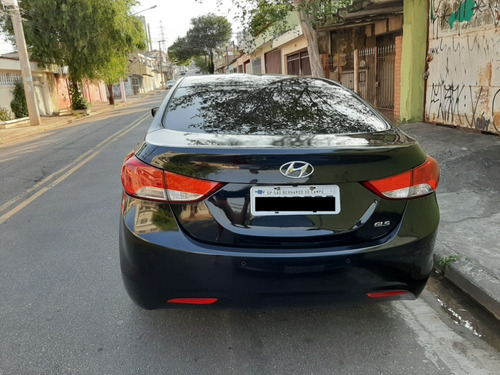 Hyundai Elantra 2012