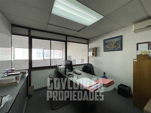 Imagen 20 de 22 de Oficina En Venta En Santiago