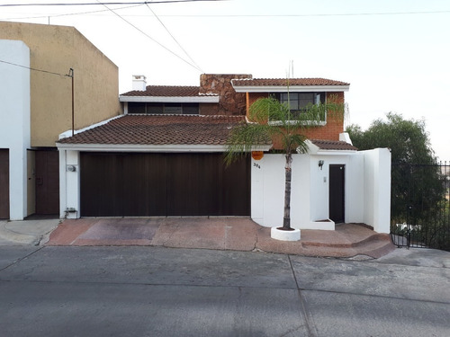 Casa Amueblada En Renta En Lomas 4a. Secc. San Luis Potosí