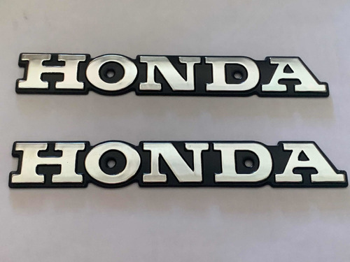 Insignias Honda Gris (2 Unidades)
