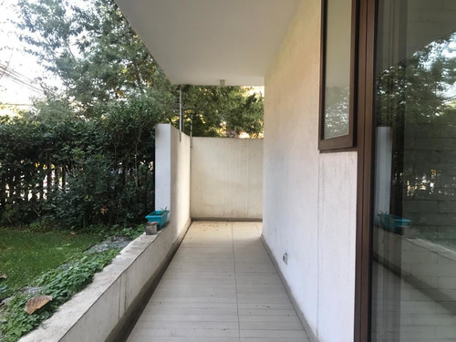 Departamento En Arriendo De 2 Dorm. En Las Condes