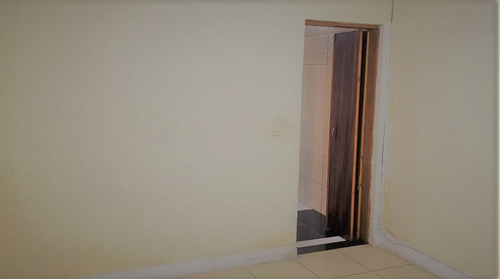 Casa Sobrado Com 4 Casas De Aluguel No Parque Jandaia - Carapicuíba - Sp