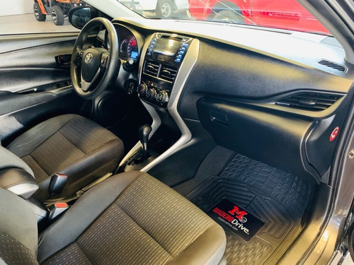 Imagen 8 de 10 de Toyota Yaris Modelo 2019