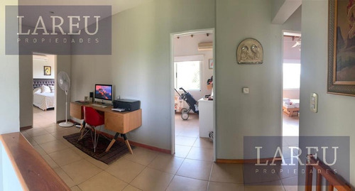 Imagen 10 de 25 de Casa En Venta - Barrio Boulevares