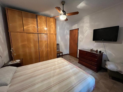 Imagen 9 de 26 de Casa En Venta En Excelente Estado En Burzaco