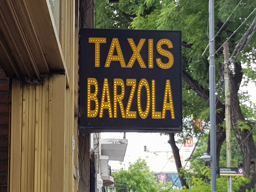 Imagen 6 de 9 de Taxi Siena Prisma Spin Logan Corolla Suran Etios Voyage Lic