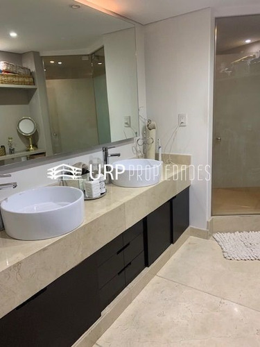 Imagen 15 de 28 de Bonito Ph En Venta, Calle Galileo Con Roof Garden Grande