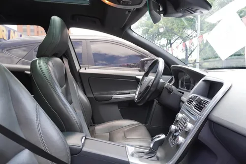 Volvo XC60 2.0 T5