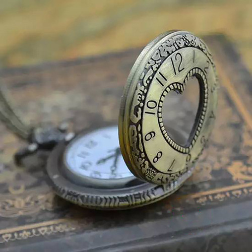 Reloj Collar De Corazón Hueco Para Colección O Regalo