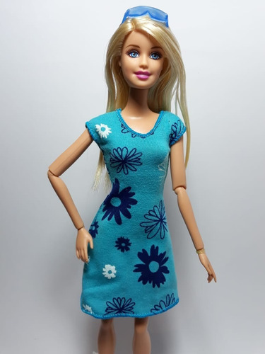 Paquete Vestidos Para Muñecas Tipo Barbie.