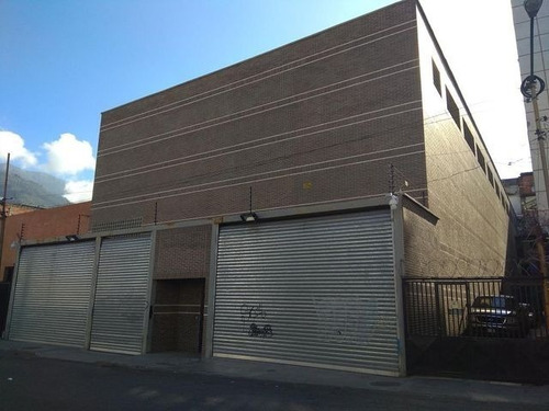 Imagen 1 de 21 de Galpón En Venta En Guaicaipuro Rah 21-16630