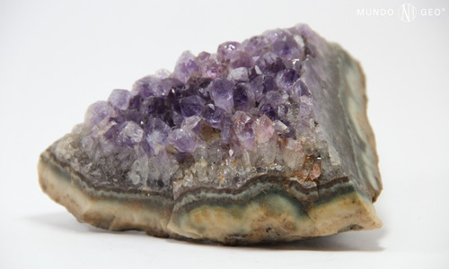 Imagen 2 de 4 de Piedra Mineral Drusa De Amatista Pieza De Colección