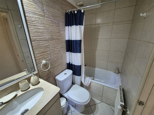 Departamento En Venta De 2 Dorm. Excelente Ubicación