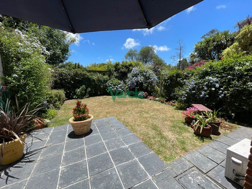 Imagen 4 de 24 de Casa De 2 Dormitorios En Atlantida - Atlantida Atlántida