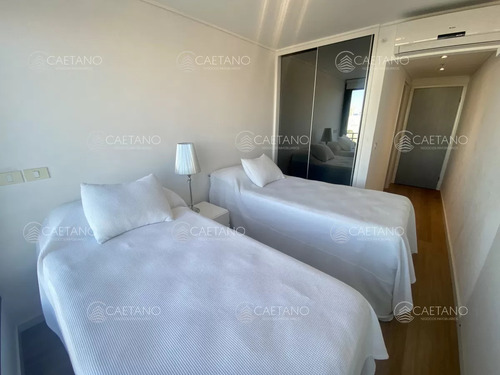 Venta Apartamento 3 Dormitorios. Playa Mansa, Punta Del Este